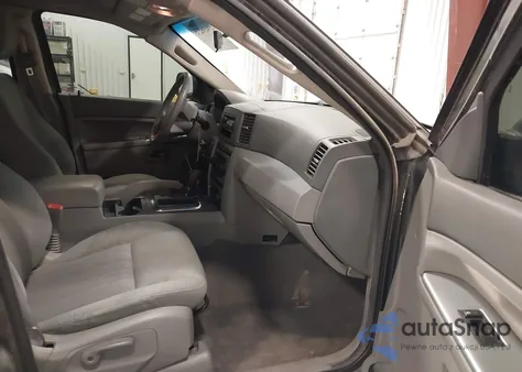 2005 Jeep Grand Cherokee Laredo from USA, damaged, VIN 1J4GR48K75C565007